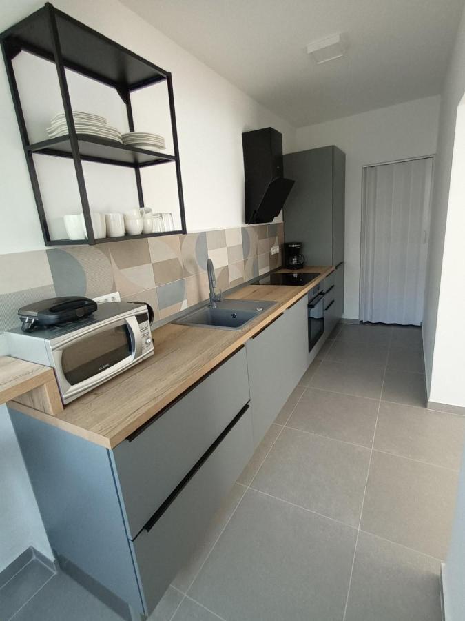 Apartman Dori Pula Exterior photo